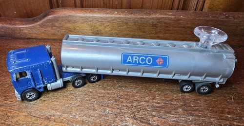 Vintage hot wheels - hot,